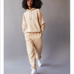 Champion x urban outfitters reverse weave oversized sweatsuit small euc tan